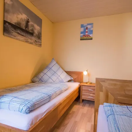 Karin 02 Mit Balkon In West Lage Bis Zu 4 Personen In * Büsum