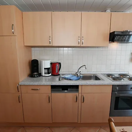 Appartamento Karin 02 Mit Balkon In West Lage Bis Zu 4 Personen In Büsum